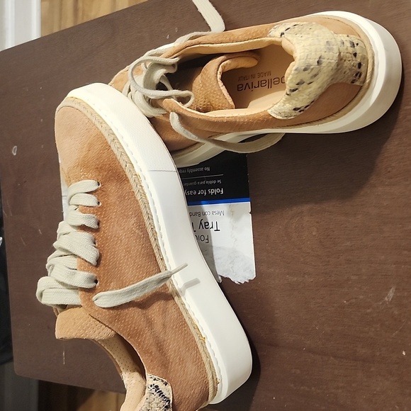 Laura Billariva Men's Tan Suede Sneakers. Made Italy - Picture 9 of 12